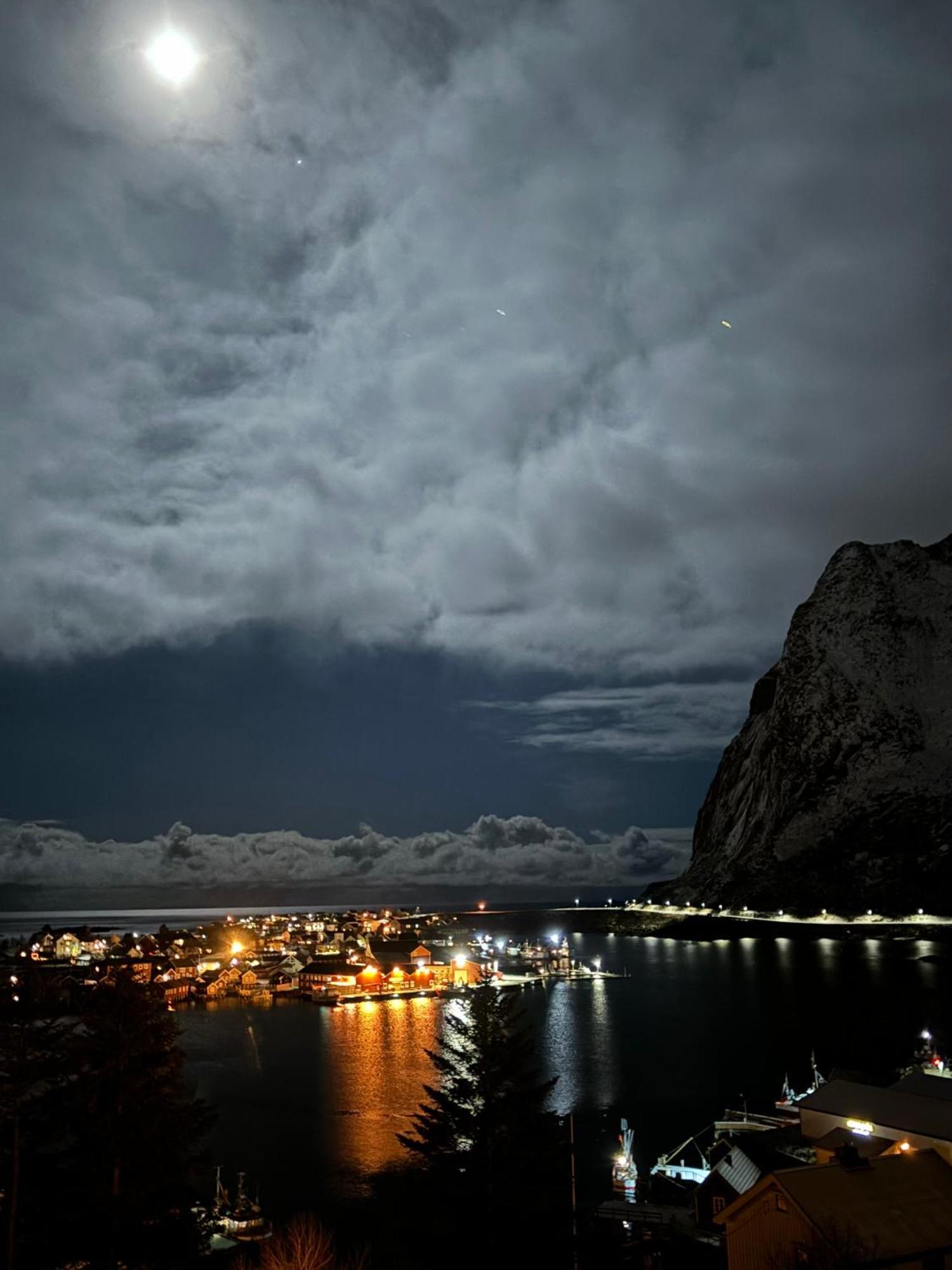 Lofoten - & Bed & Breakfast