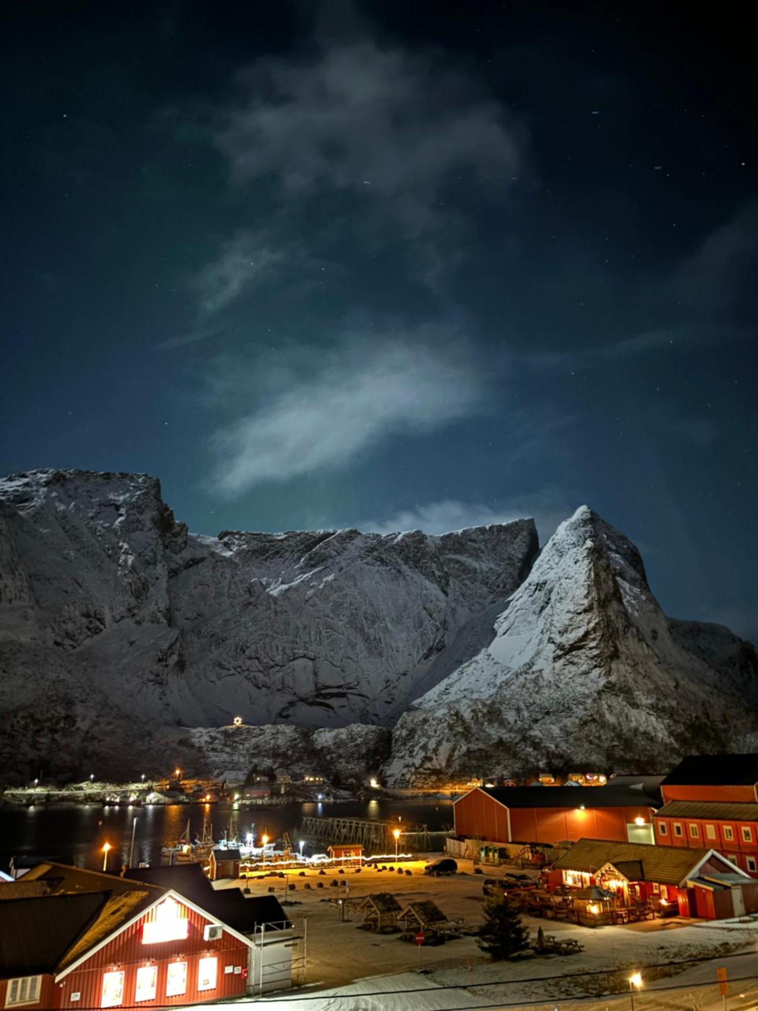 Lofoten - Rooms&apartments Frühstückspension