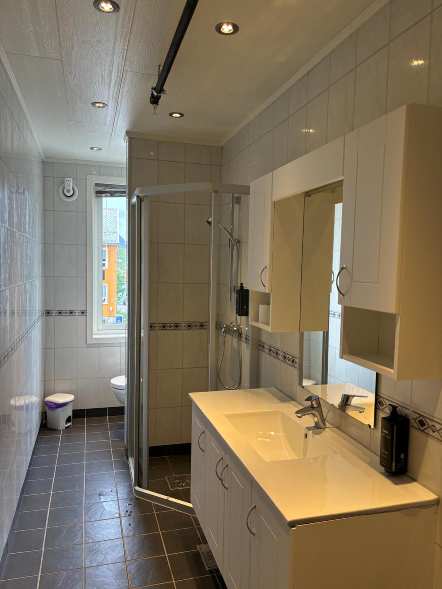 Lofoten - Rooms&apartments Reine