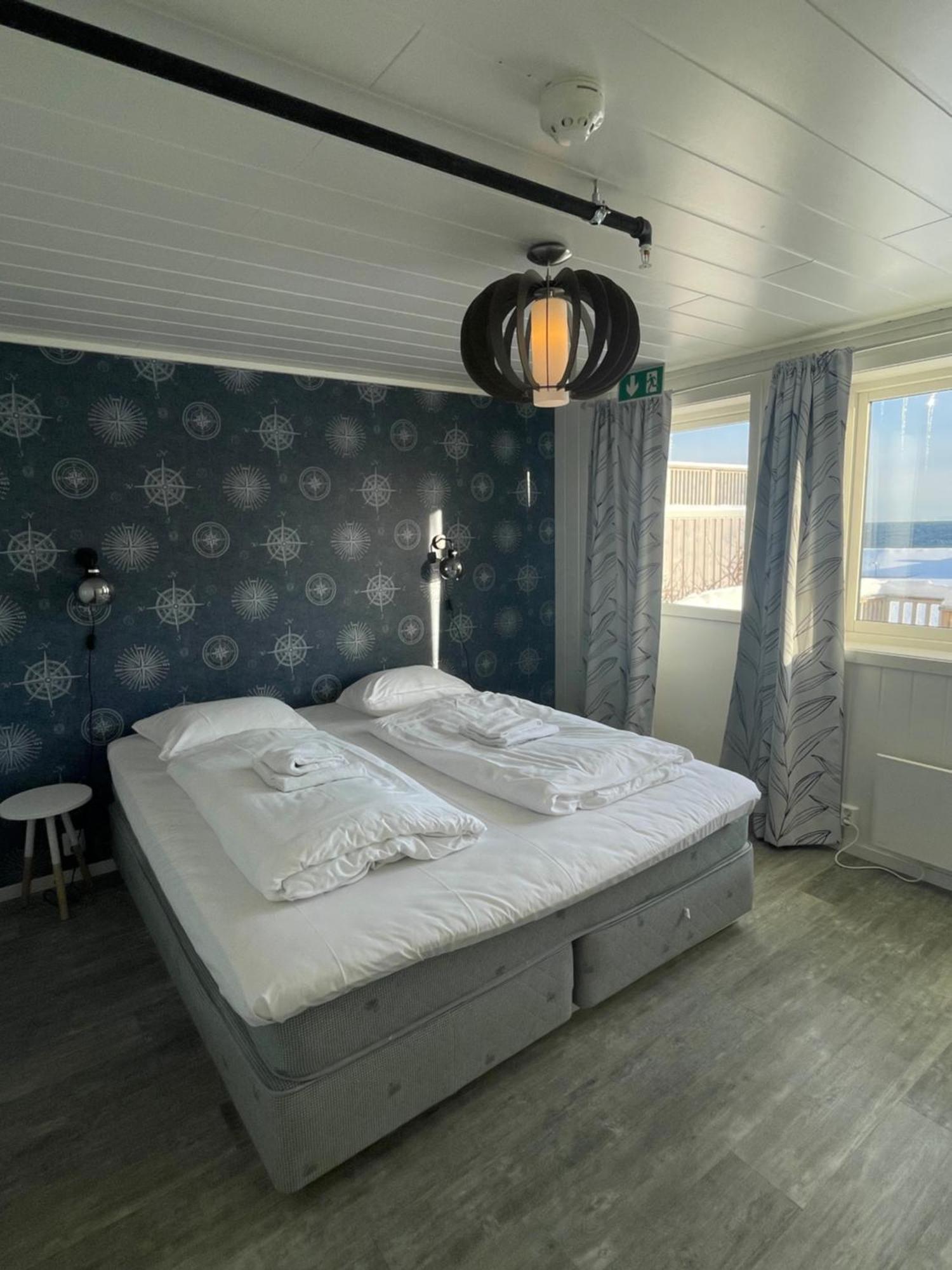 Lofoten - Rooms&apartments Frühstückspension Reine