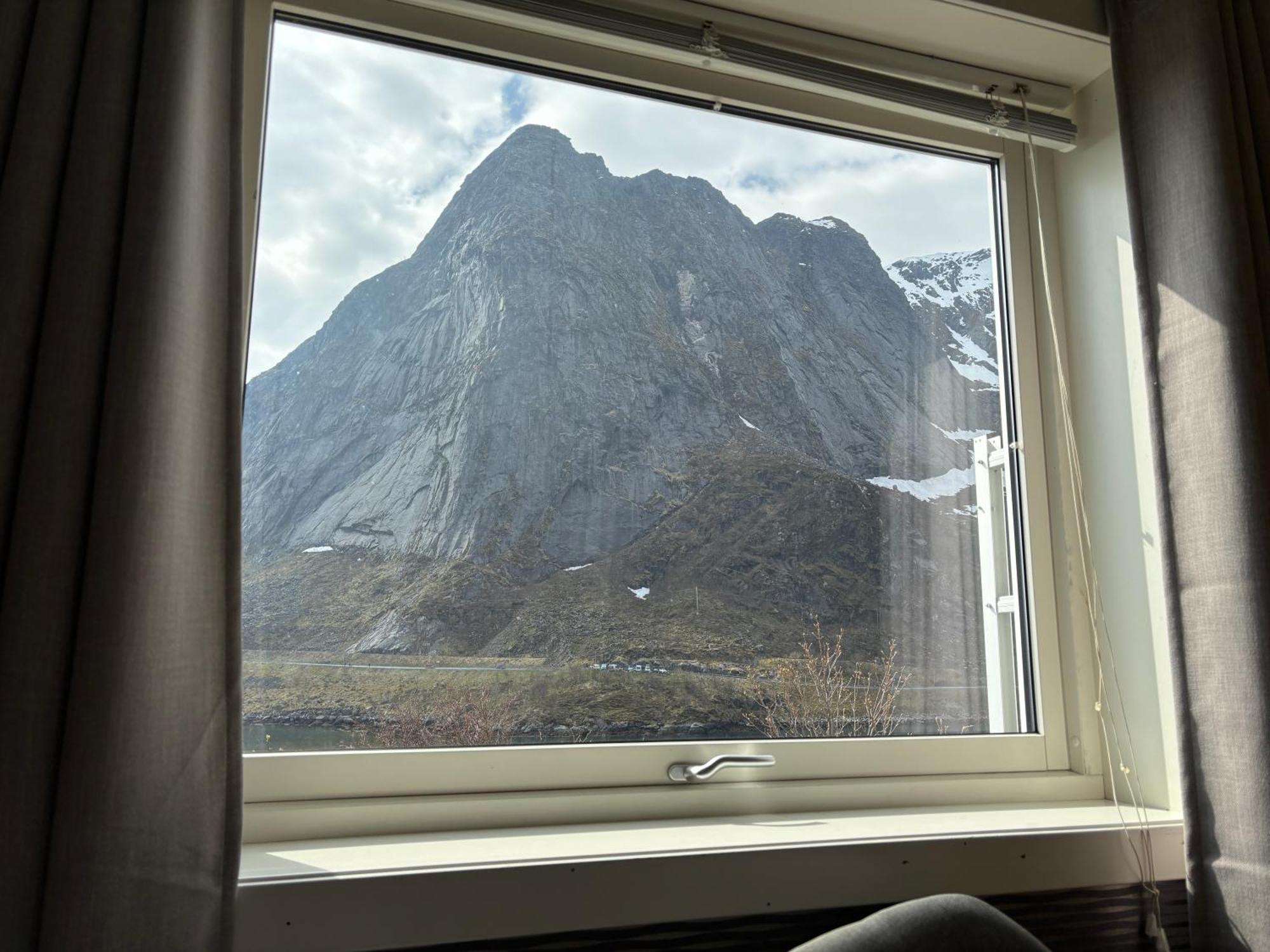 Lofoten - Rooms&apartments Reine