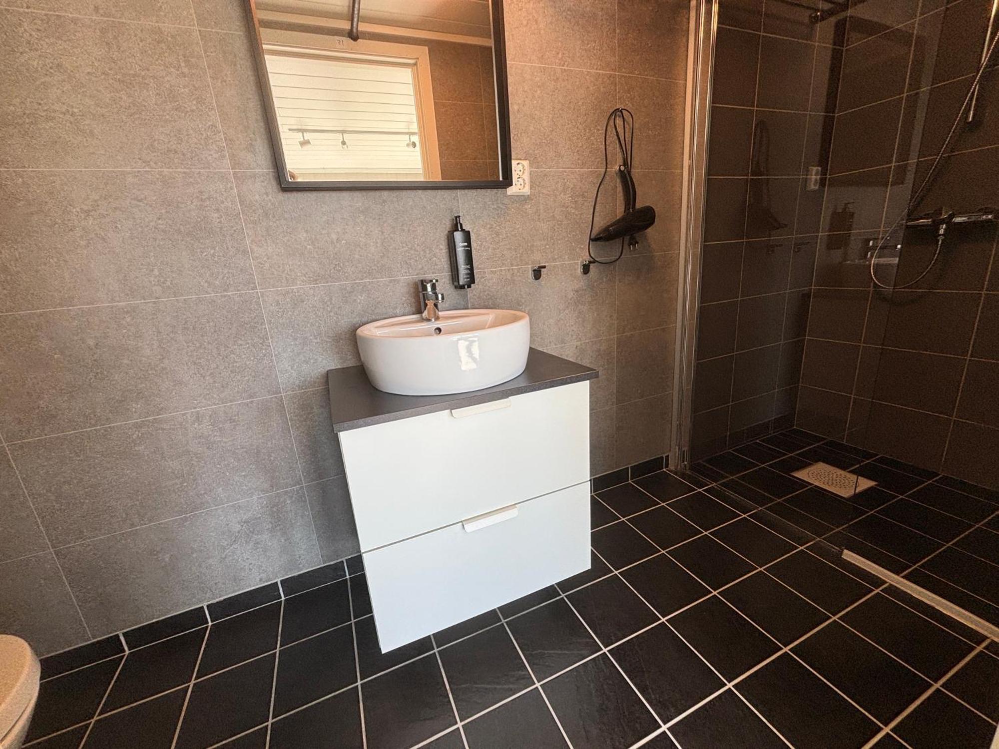 Lofoten - Rooms&apartments 3* Reine